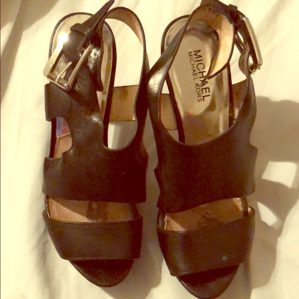 Michael Kors leather heels, great condition!